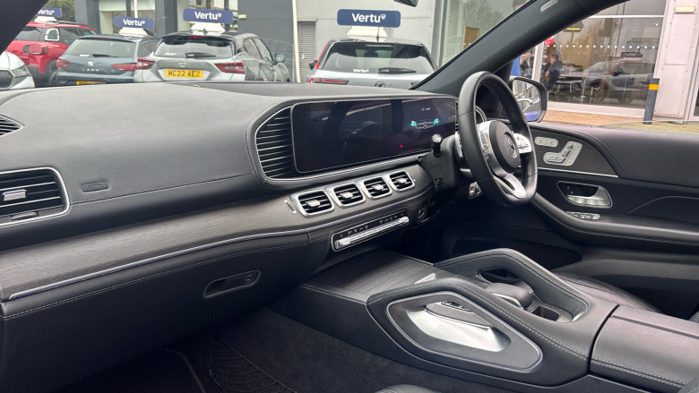 Mercedes-Benz GLE 300d 4Matic AMG Line Prem Plus 5dr 9G-Tronic Diesel Estate